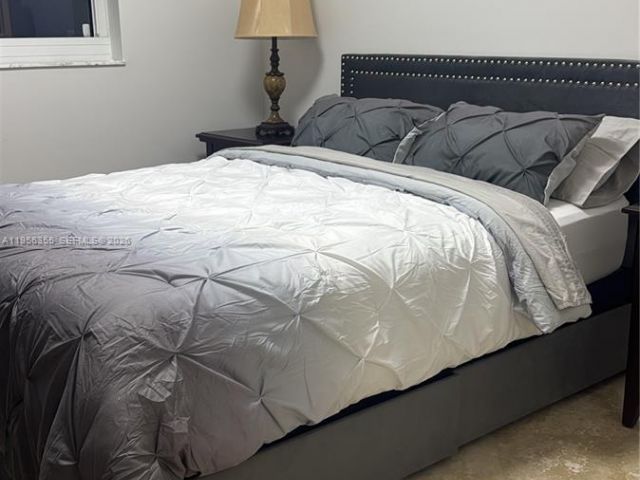 Apartment for rent  Unit #2005W - photo 7429153