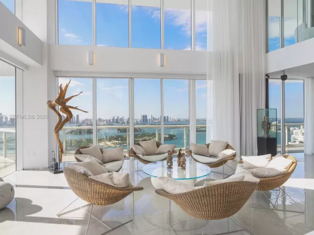 7-bedroom condo for sale in Miami Beach - 450 Alton Rd PH1 - MondialRealty