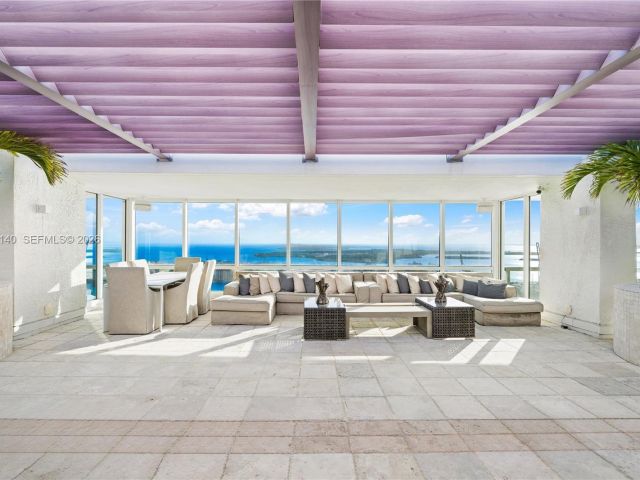 Apartment for sale  Unit #PH1 - photo 7299402