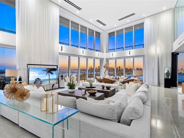 Apartment for sale  Unit #PH1 - photo 7299410