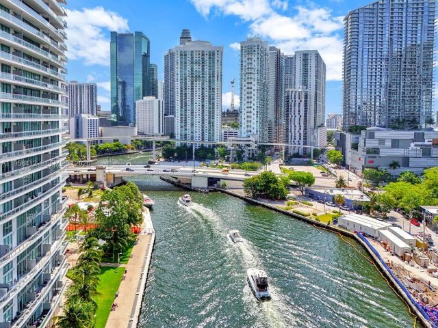 Apartment for sale  Unit #4806 - photo 7297045