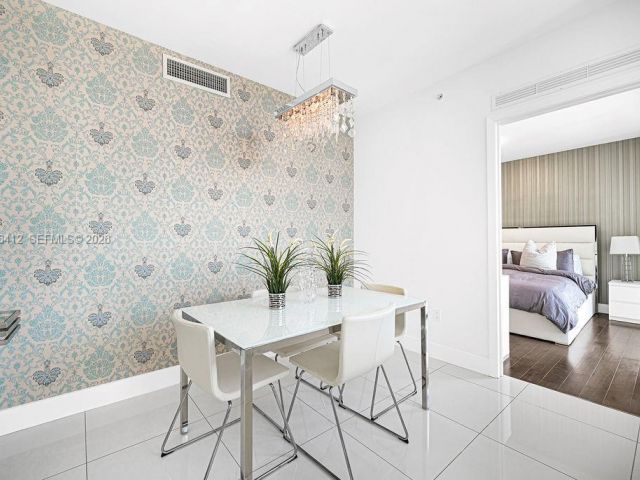 Apartment for sale  Unit #4806 - photo 7297057