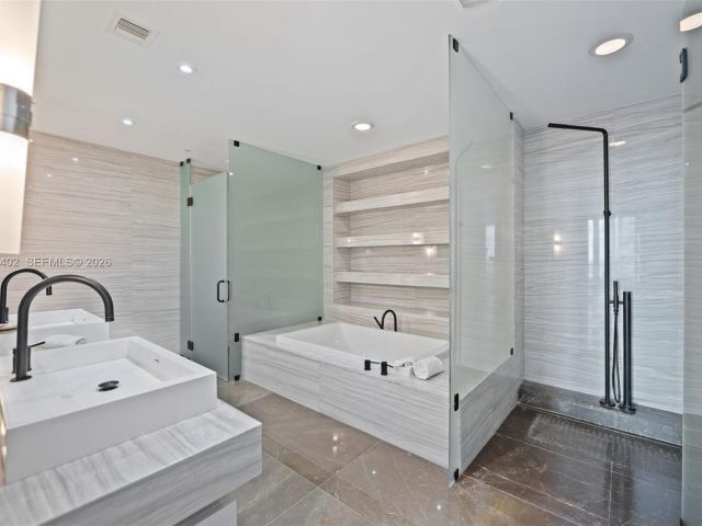 Apartment for rent  Unit #N703 - photo 7297622