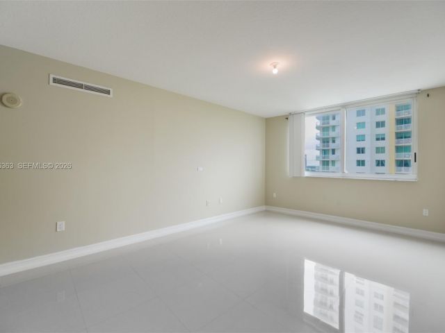 Apartment for rent  Unit #1408E - photo 7429183