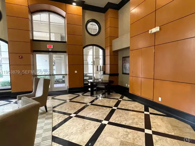2-bedroom condo for sale in Aventura - 3001 NE 185th St 612 - MondialRealty