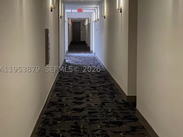 2-bedroom condo for sale in Aventura - 3001 NE 185th St 612 - MondialRealty