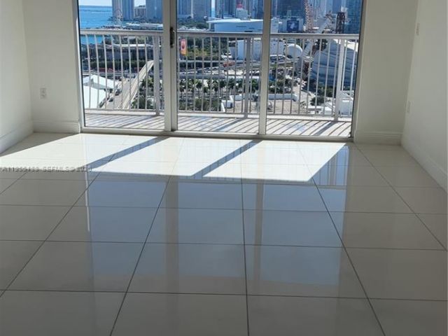 Apartment for rent  Unit #2610 - photo 7439204