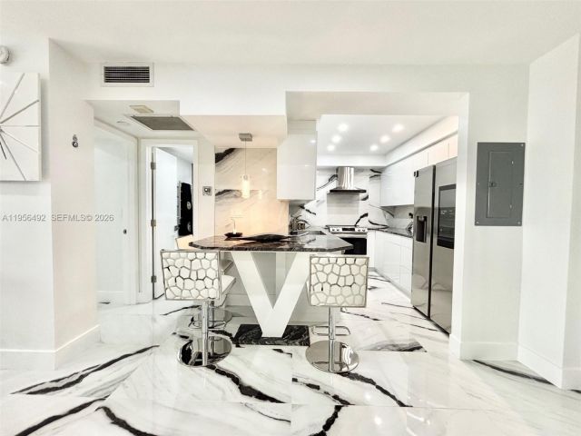 1-bedroom condo for sale in Hallandale Beach - 1965 S Ocean Dr 15B - MondialRealty