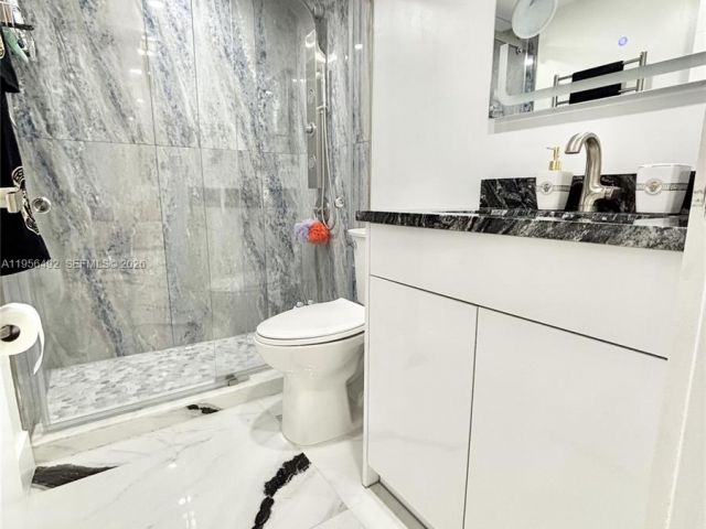 1-bedroom condo for sale in Hallandale Beach - 1965 S Ocean Dr 15B - MondialRealty