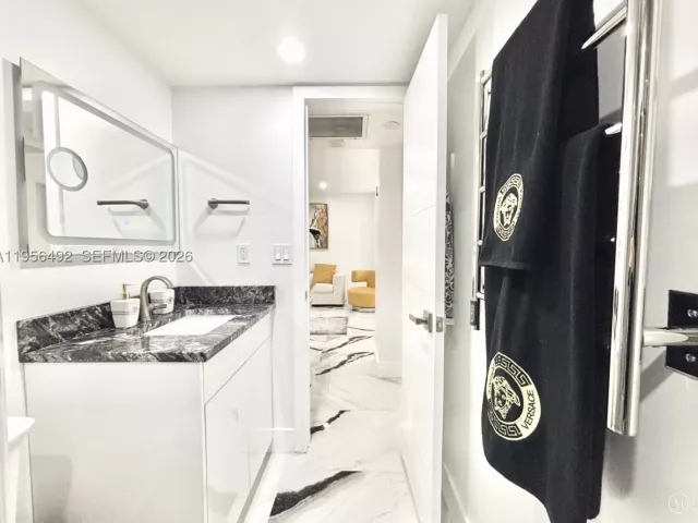 1-bedroom condo for sale in Hallandale Beach - 1965 S Ocean Dr 15B - MondialRealty