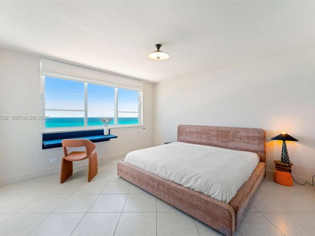 Apartment for rent  Unit # - photo 7413336