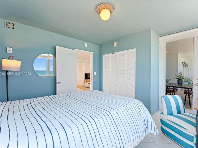 Apartment for rent  Unit # - photo 7413337