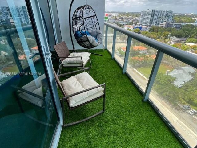 Apartment for sale  Unit #1305 - photo 7300714