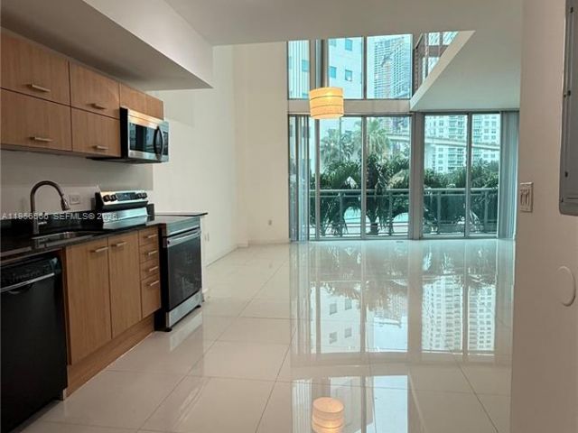 Apartment for sale  Unit #304 - photo 7300602