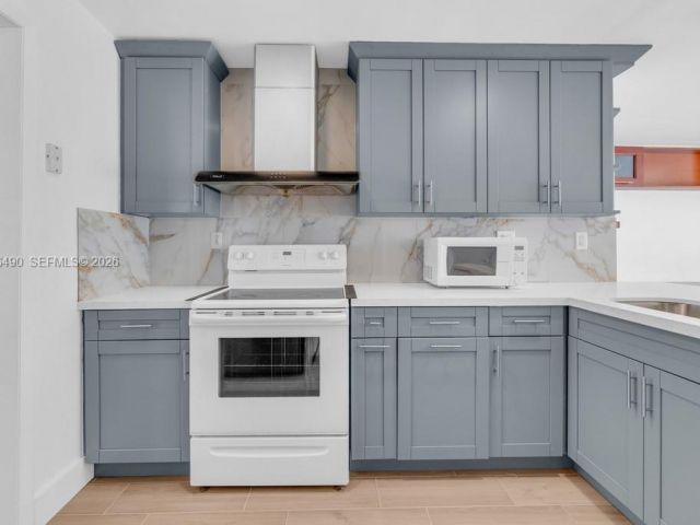 3-bedroom home for rent in Pompano Beach - 1101 NE 24th Ct - MondialRealty