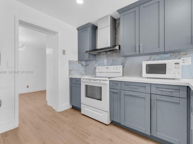 3-bedroom home for rent in Pompano Beach - 1101 NE 24th Ct - MondialRealty