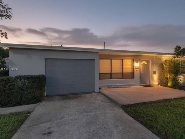 3-bedroom home for rent in Pompano Beach - 1101 NE 24th Ct - MondialRealty