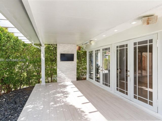 Home for sale at 8801 Dickens Ave - photo 7522038