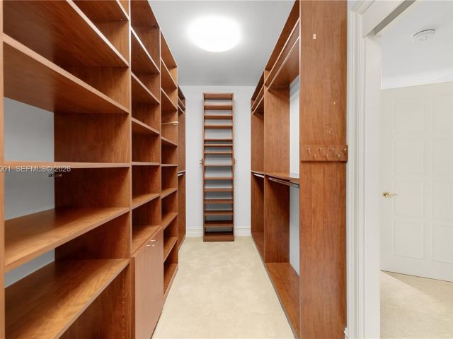 Apartment for sale  Unit #608 - photo 7302158