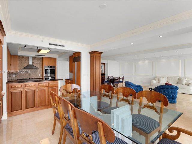 Apartment for sale  Unit #608 - photo 7302168