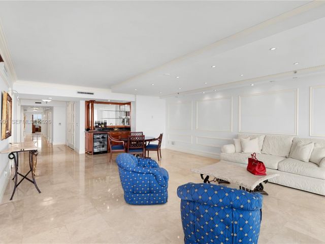 Apartment for sale  Unit #608 - photo 7302171