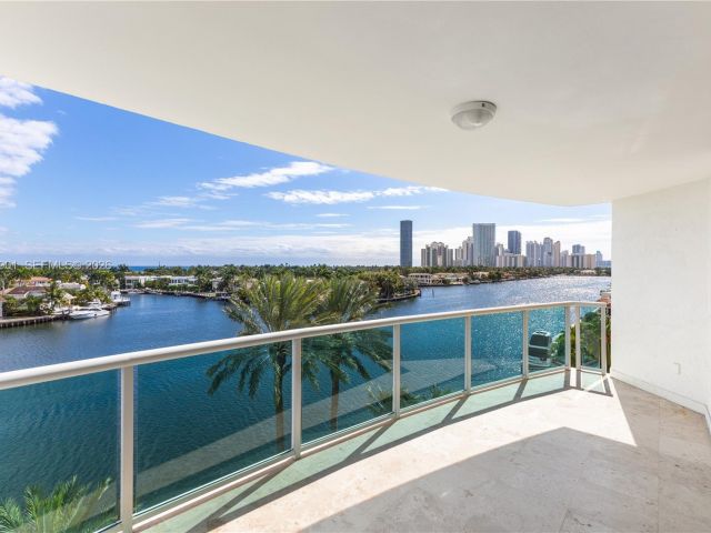 Apartment for sale  Unit #608 - photo 7302173