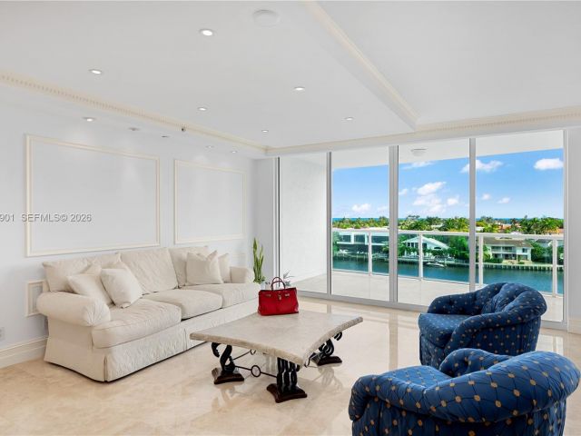 Apartment for sale  Unit #608 - photo 7302175