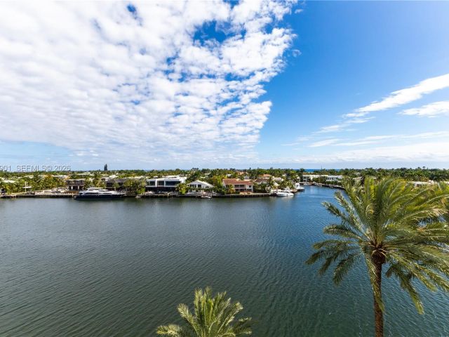 Apartment for sale  Unit #608 - photo 7302176