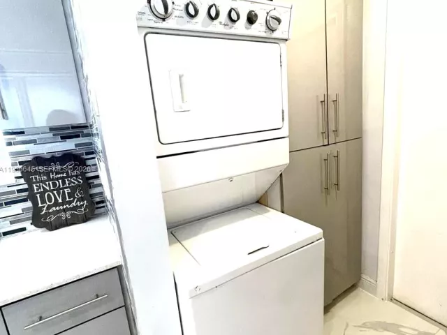 3-bedroom home for rent in Hallandale Beach -  - MondialRealty