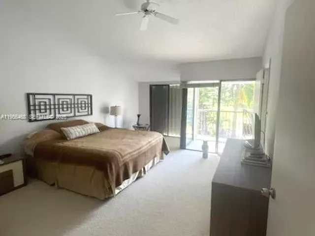 3-bedroom home for sale in Aventura - 20408 NE 34th Ct 21 - MondialRealty