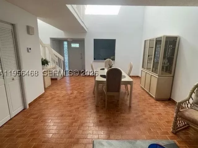 3-bedroom home for sale in Aventura - 20408 NE 34th Ct 21 - MondialRealty