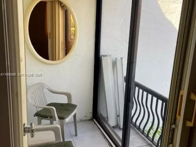 3-bedroom home for sale in Aventura - 20408 NE 34th Ct 21 - MondialRealty