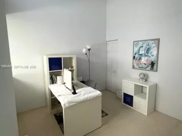 3-bedroom home for sale in Aventura - 20408 NE 34th Ct 21 - MondialRealty