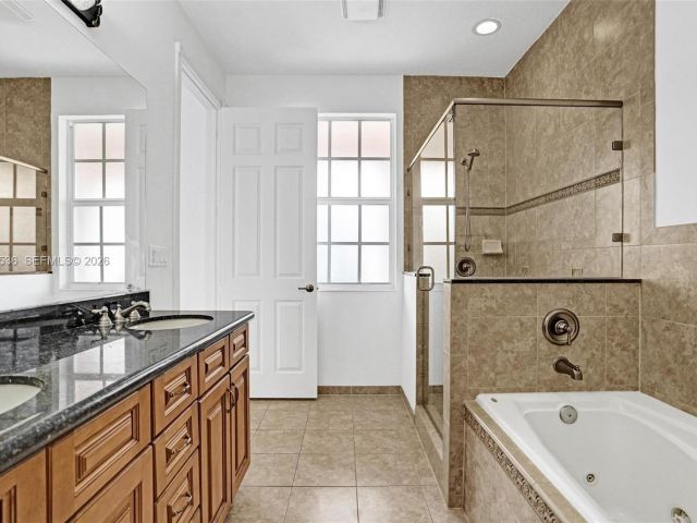 Home for rent at 8335 NW 8th Ter - photo 7453068