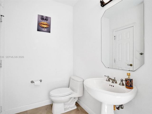 Home for rent at 8335 NW 8th Ter - photo 7453070