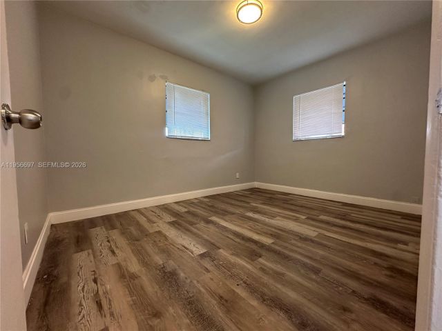 Home for rent at 1306 NW 11th Pl - photo 7462921
