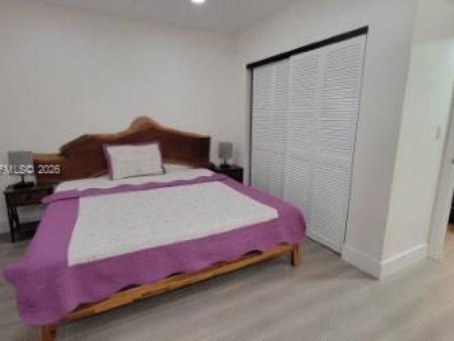 1-bedroom condo for sale in Hallandale Beach - 1965 S Ocean Dr ME - MondialRealty