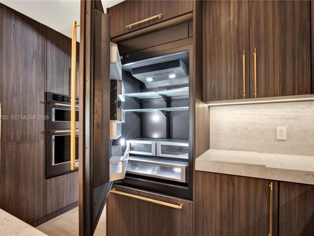 Home for sale at 600 San Antonio Ave - photo 7470692