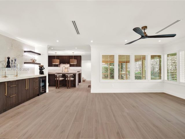 Home for sale at 600 San Antonio Ave - photo 7470699