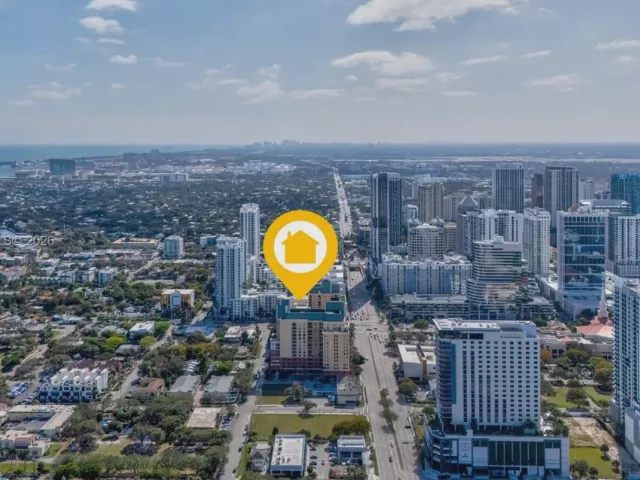 2-bedroom condo for sale in Fort Lauderdale -  - MondialRealty