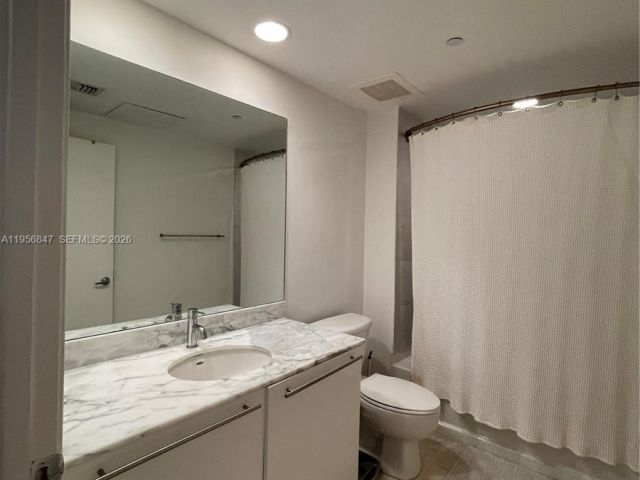 Apartment for rent  Unit #1402 - photo 7461320