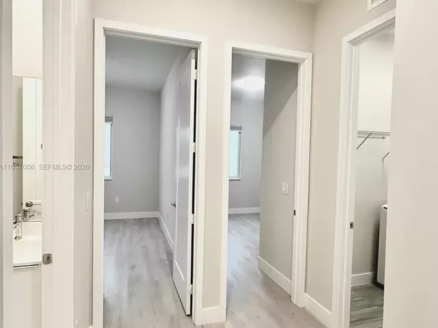 3-bedroom home for rent in Doral - 10420 NW 67th St 10420 - MondialRealty