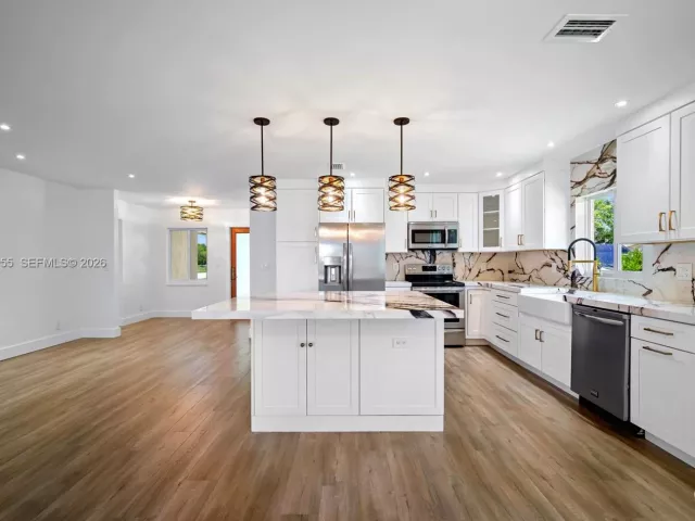 2-bedroom home for sale in Delray Beach - 13826 Kaiser Trl - MondialRealty