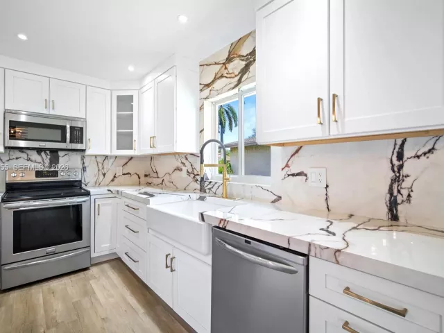 2-bedroom home for sale in Delray Beach - 13826 Kaiser Trl - MondialRealty