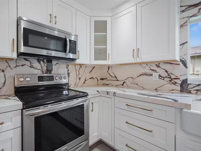 2-bedroom home for sale in Delray Beach - 13826 Kaiser Trl - MondialRealty