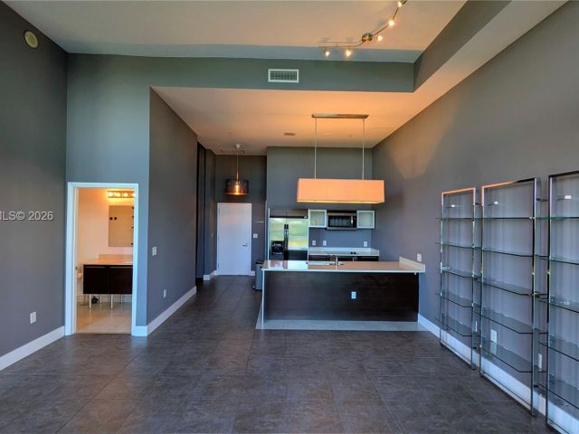 Apartment for sale  Unit #505 - photo 7436998