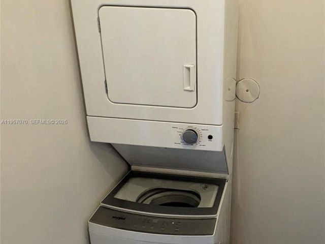 Apartment for sale  Unit #505 - photo 7437008