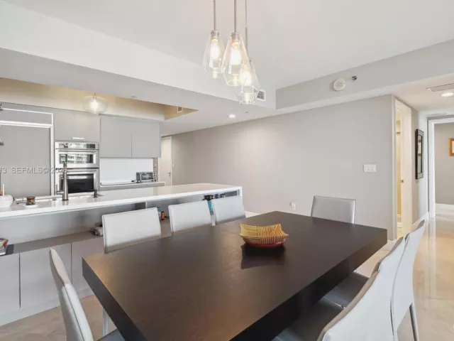 3-bedroom condo for rent in Hallandale Beach - 1830 S Ocean Dr 4211 - MondialRealty