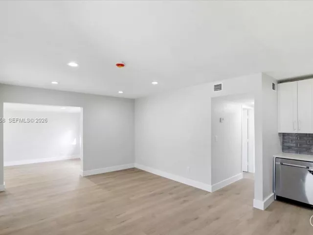 3-bedroom home for sale in Pompano Beach - 1400 NE 43rd Ct - MondialRealty