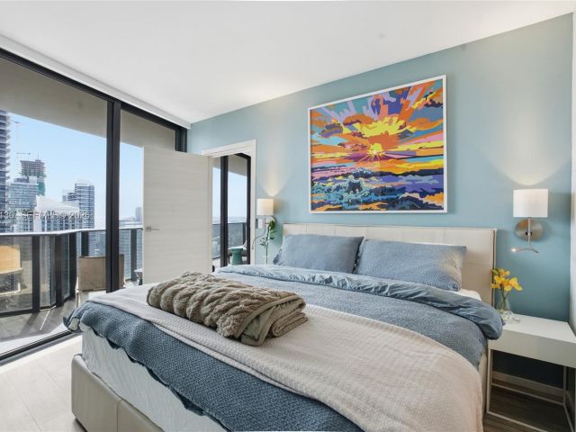 Apartment for rent  Unit #4202 - photo 7325610